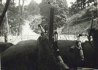 guard bunker batu lingtang.jpg